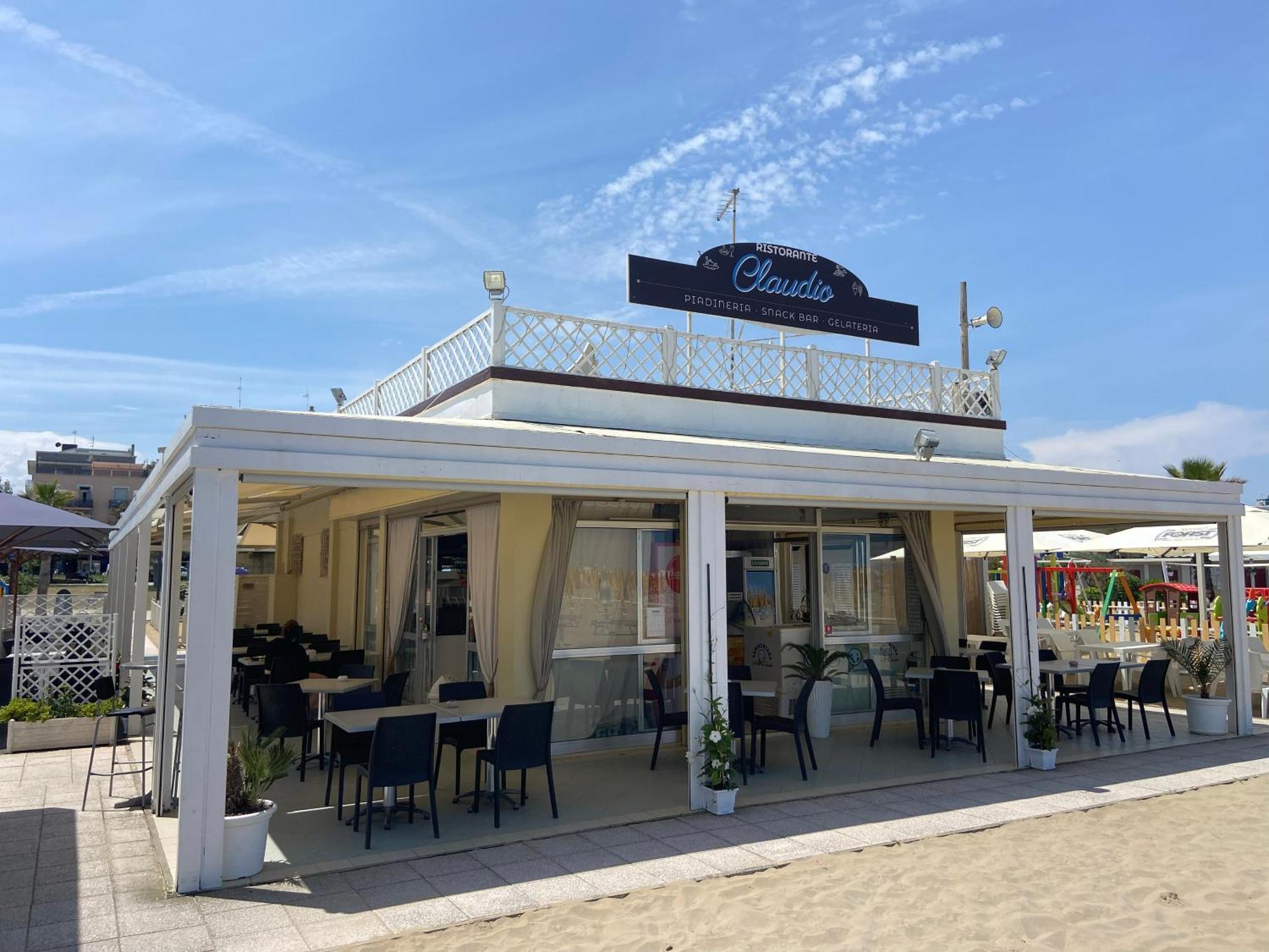 Chiama Hotel